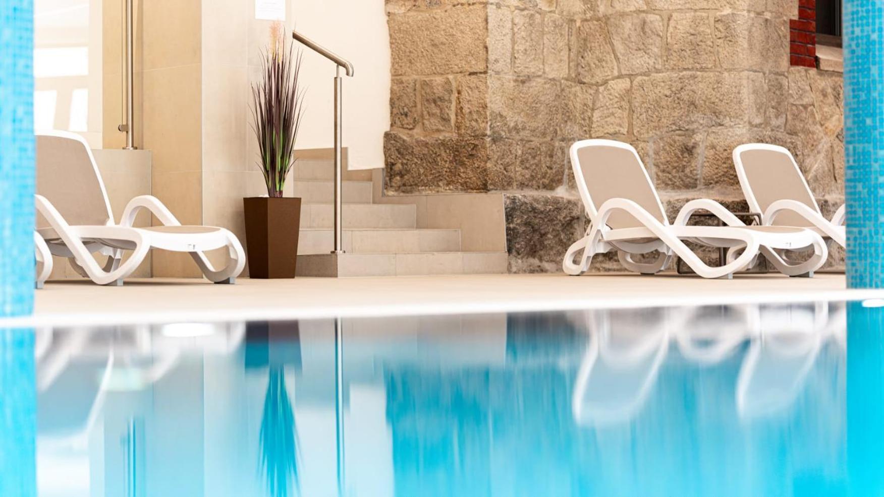 Stone Hill Wellness Z Basenem Jakuzi Saunami Prywatnym Garazem I Rowerami W Cenie Apartment *
